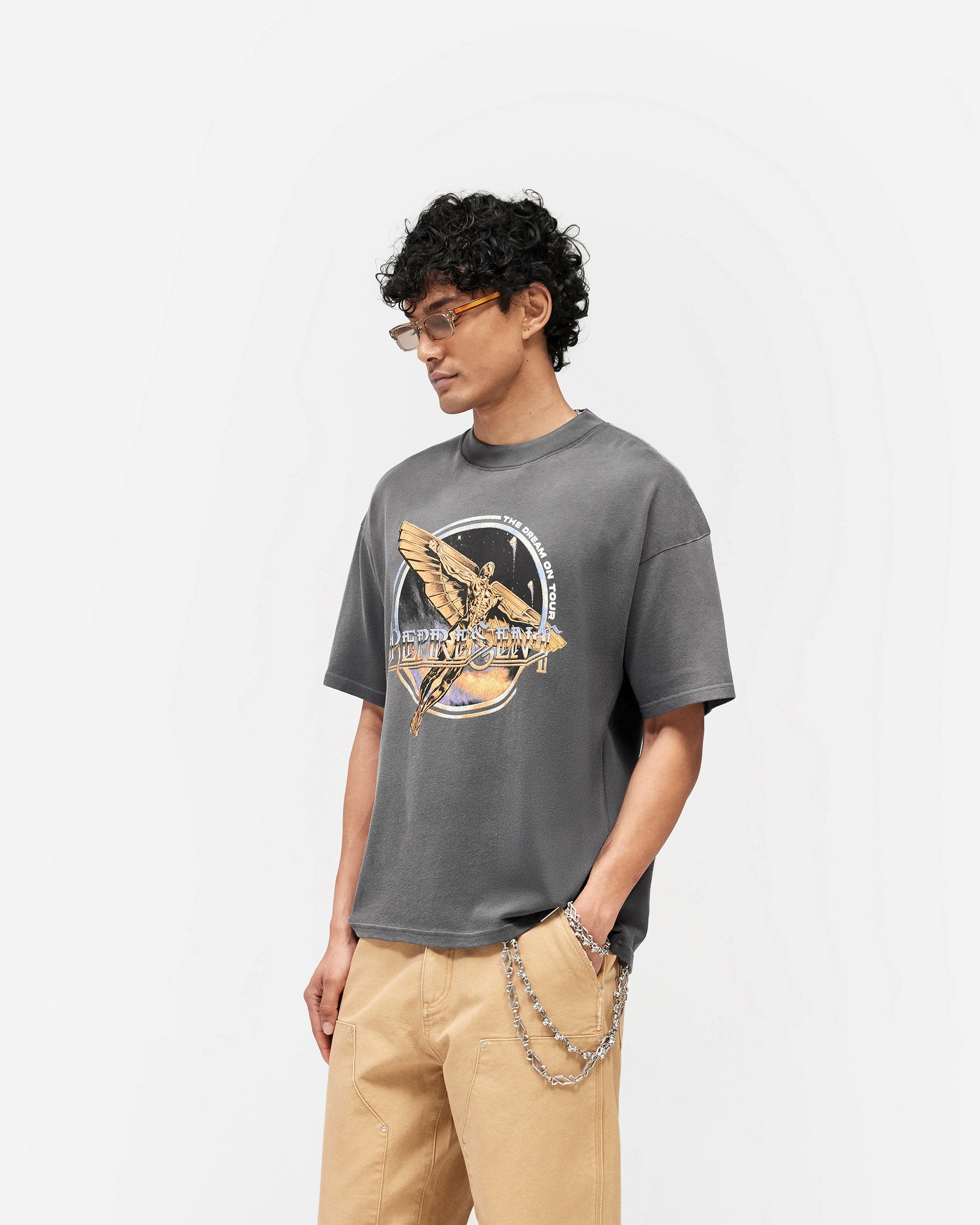 Golden_Tour_T-Shirt_-_Sun_Fade_Grey_04.jpg