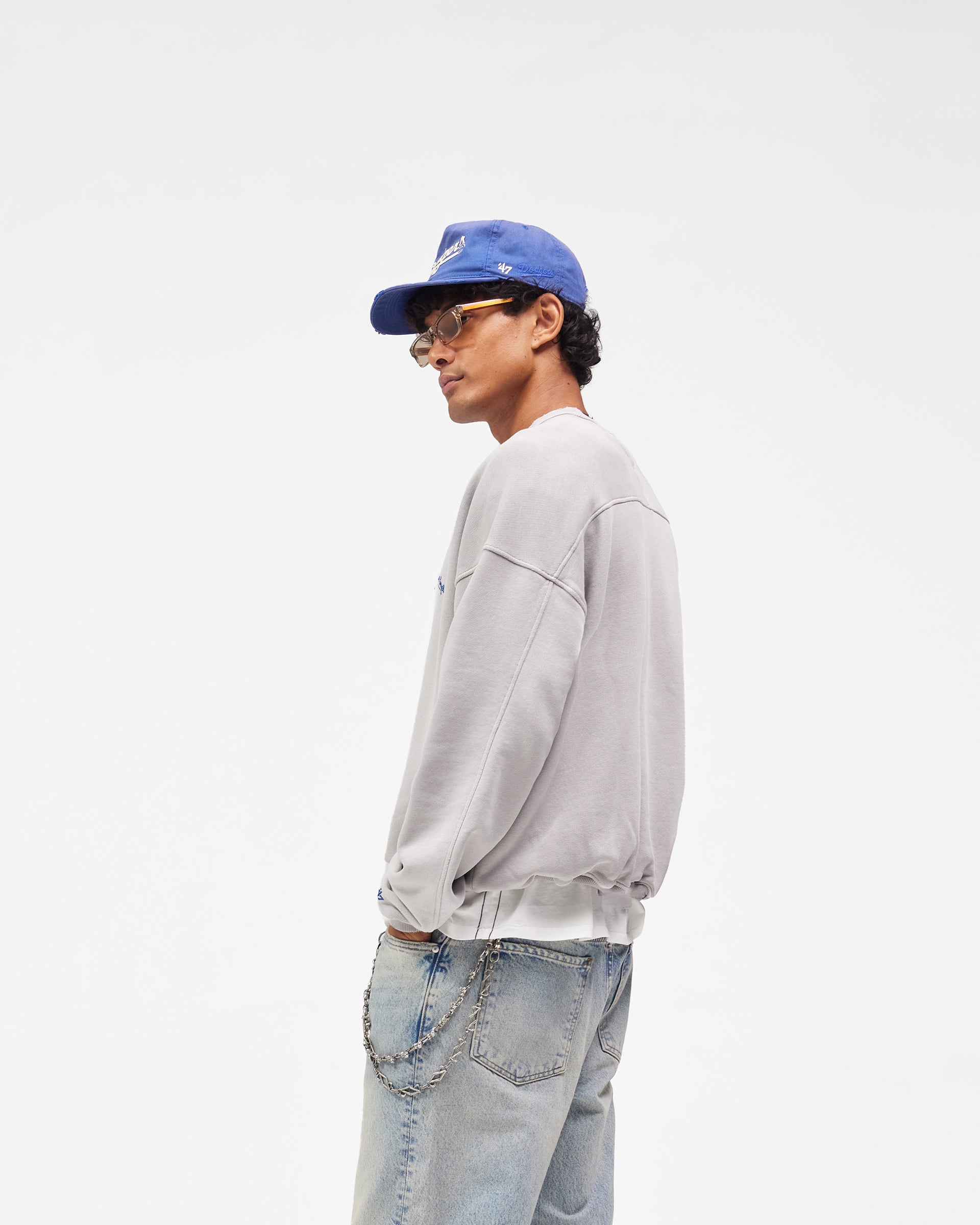 Dodgers_Sweater_-_Sprayed_Mist_04.jpg