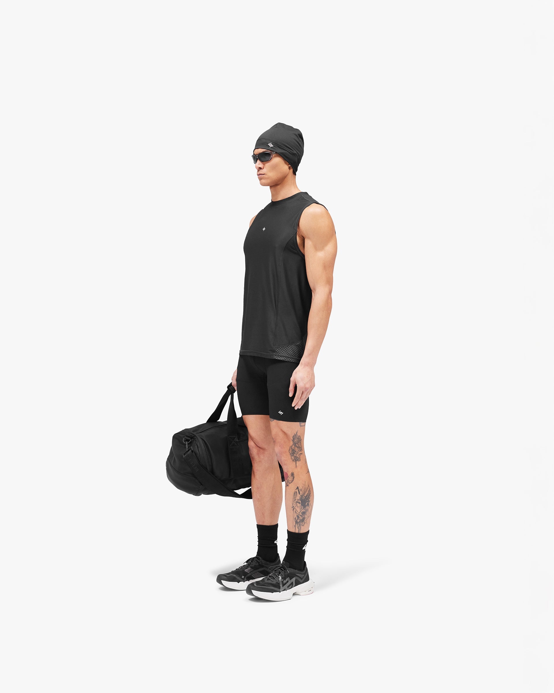 247 Hybrid Tank - Black Fade Out