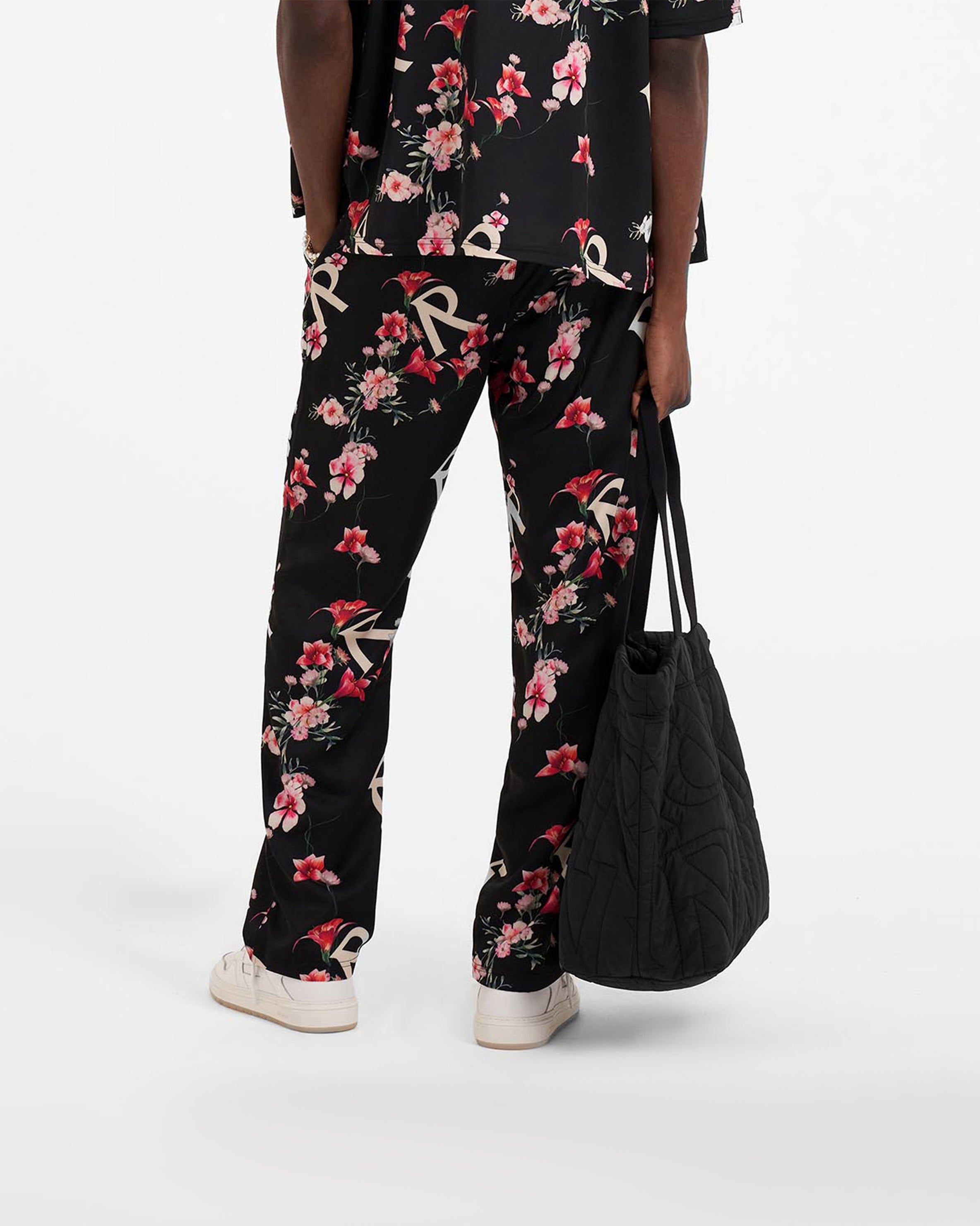 New Look Floral Plisse Crop Pants in Black  Lyst UK